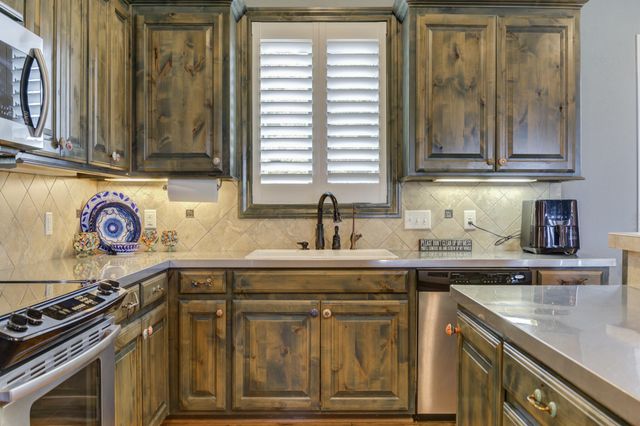 16415 County Rd 2040, Lubbock, TX 79423