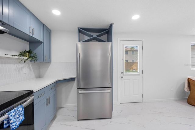 1208 E CHILKOOT AVENUE, Tampa, FL 33612