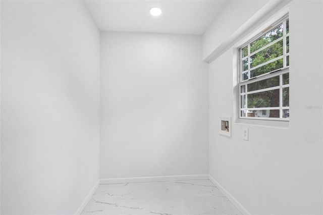 1208 E CHILKOOT AVENUE, Tampa, FL 33612