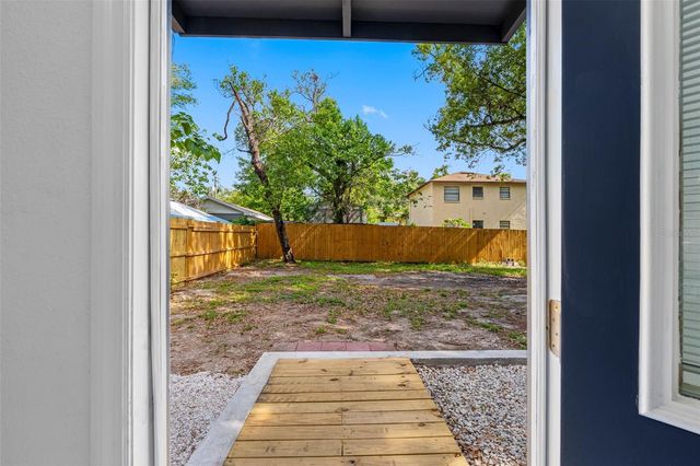 1208 E CHILKOOT AVENUE, Tampa, FL 33612