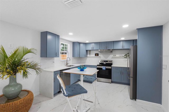 1208 E CHILKOOT AVENUE, Tampa, FL 33612