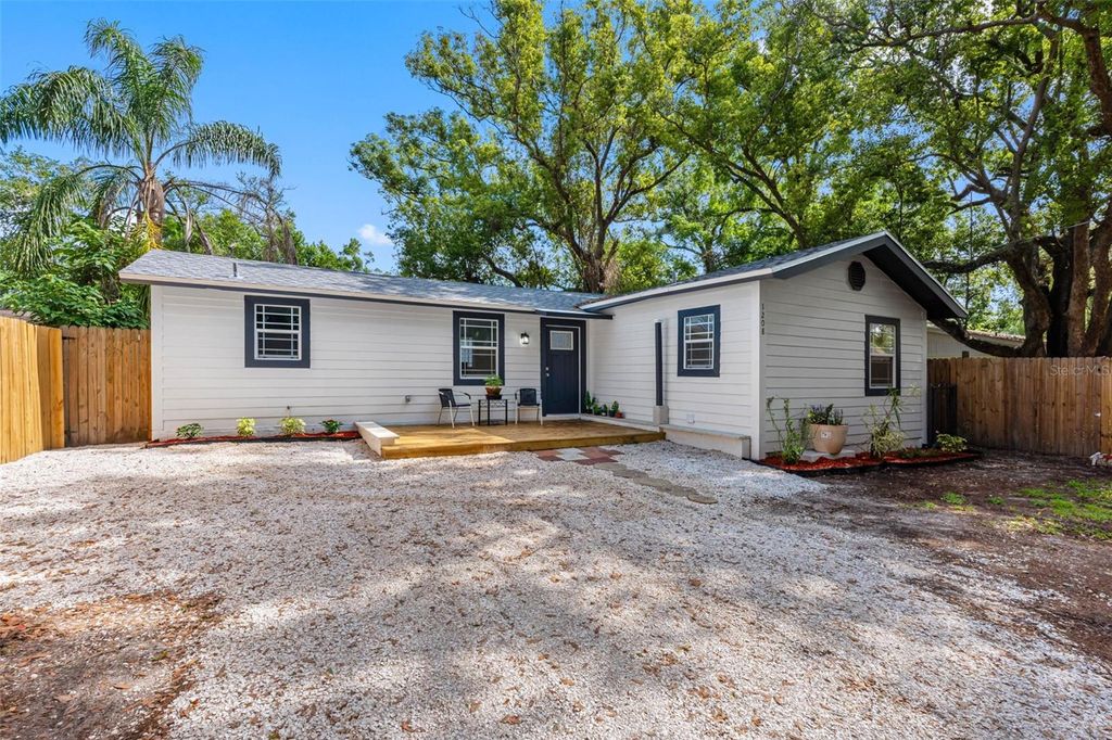1208 E CHILKOOT AVENUE, Tampa, FL 33612