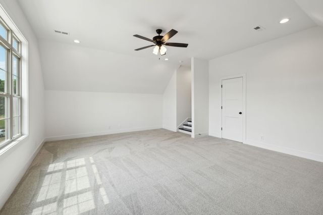 1075 Linder Ridge Drive, Woodlawn, TN 37191