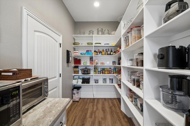 119 Spanish Trace Street, Crosby, TX 77532