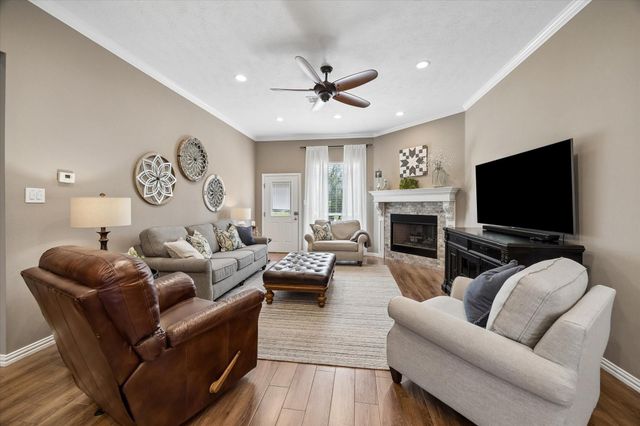 119 Spanish Trace Street, Crosby, TX 77532