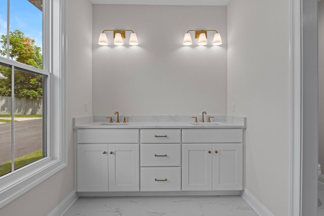 3540 Harper Woods Lane, Lexington, KY 40515