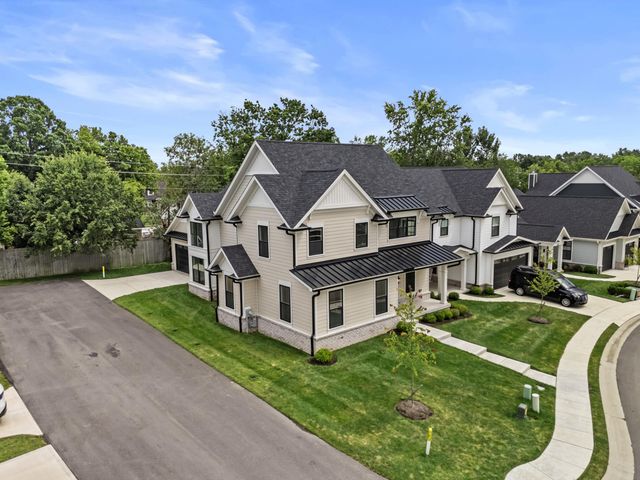 3540 Harper Woods Lane, Lexington, KY 40515