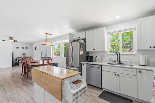 5586 W 10130 N, Highland, UT 84003