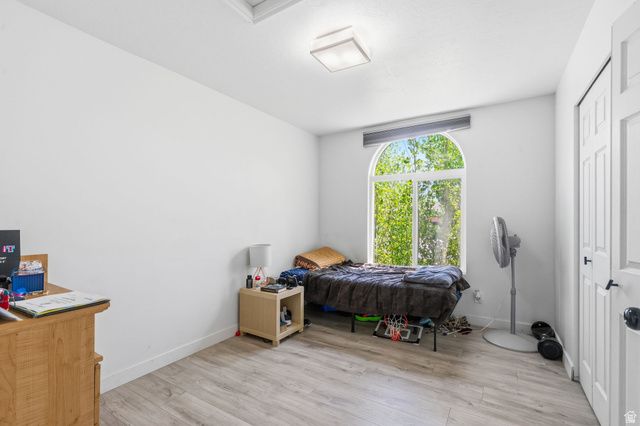 5586 W 10130 N, Highland, UT 84003