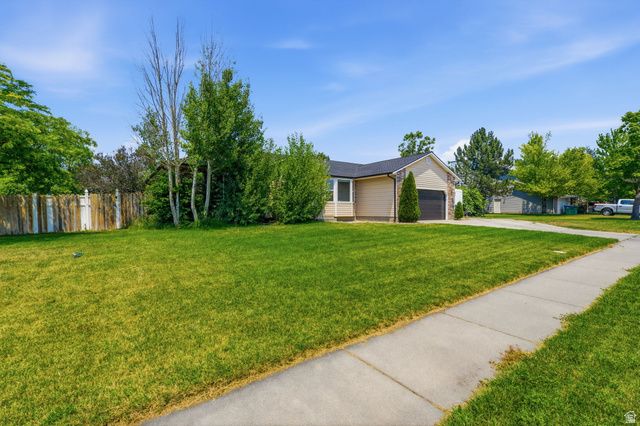 5586 W 10130 N, Highland, UT 84003