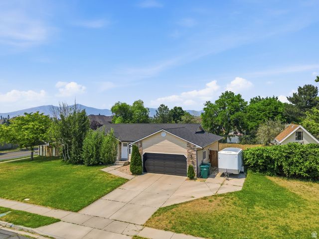 5586 W 10130 N, Highland, UT 84003