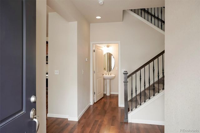 8142 S Yosemite Court, Centennial, CO 80112