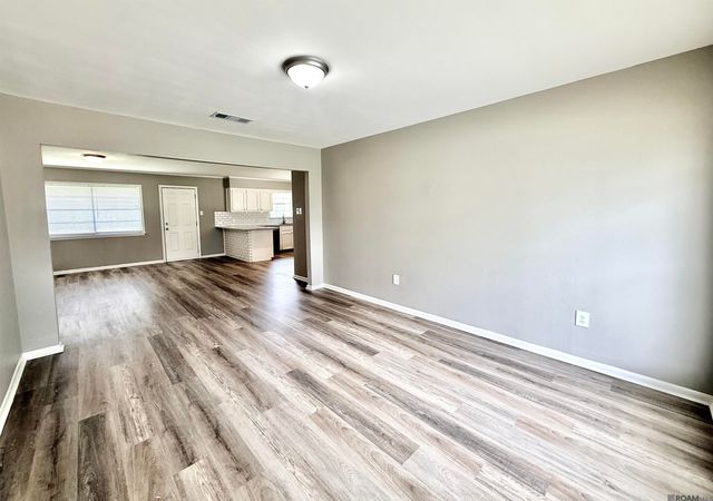 16820 Dahlgren Ave, Baton Rouge, LA 70817