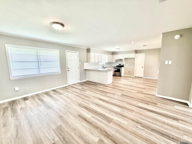 16820 Dahlgren Ave, Baton Rouge, LA 70817