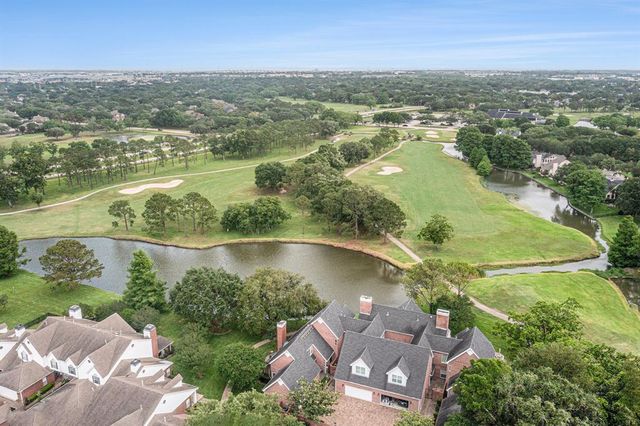 2722 Masters Drive, League City, TX 77573