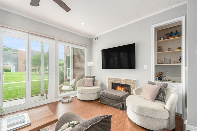 2722 Masters Drive, League City, TX 77573