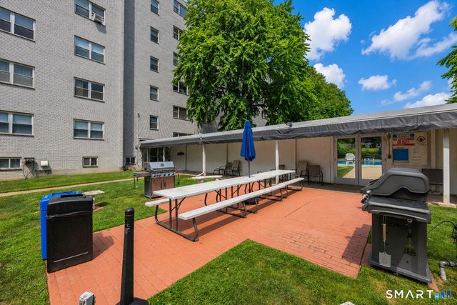 893 Farmington Avenue 1C, West Hartford, CT 06119