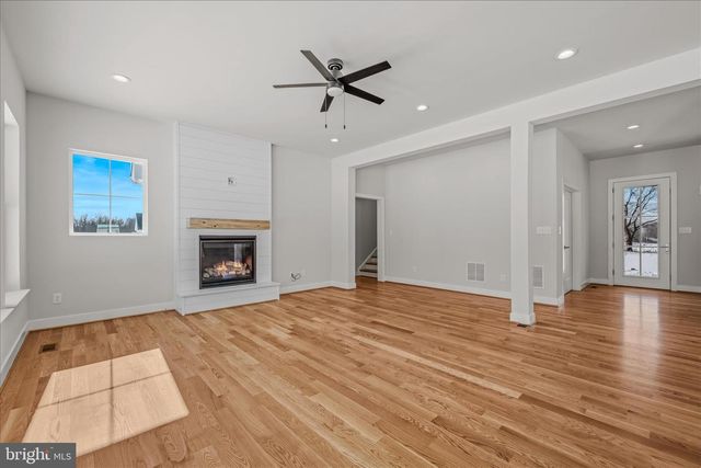 11 MAPLE HILL LANE, Harpers Ferry, WV 25425