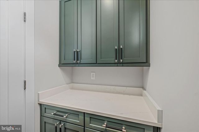 11 MAPLE HILL LANE, Harpers Ferry, WV 25425