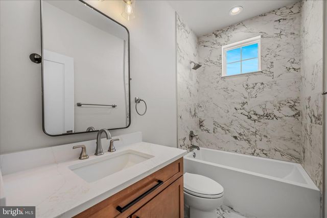 11 MAPLE HILL LANE, Harpers Ferry, WV 25425