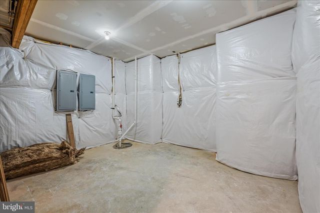 11 MAPLE HILL LANE, Harpers Ferry, WV 25425