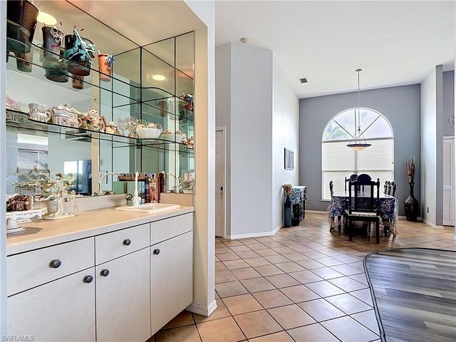 19372 Silver Oak DR, Estero, FL 33967