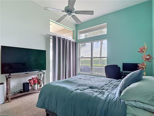 19372 Silver Oak DR, Estero, FL 33967