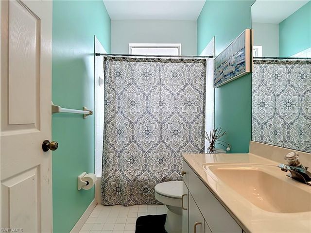 19372 Silver Oak DR, Estero, FL 33967
