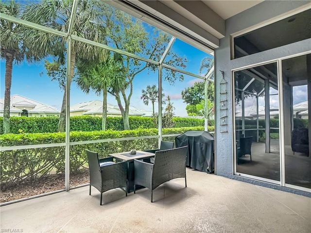 19372 Silver Oak DR, Estero, FL 33967