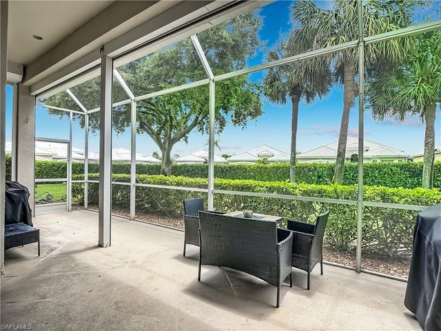 19372 Silver Oak DR, Estero, FL 33967