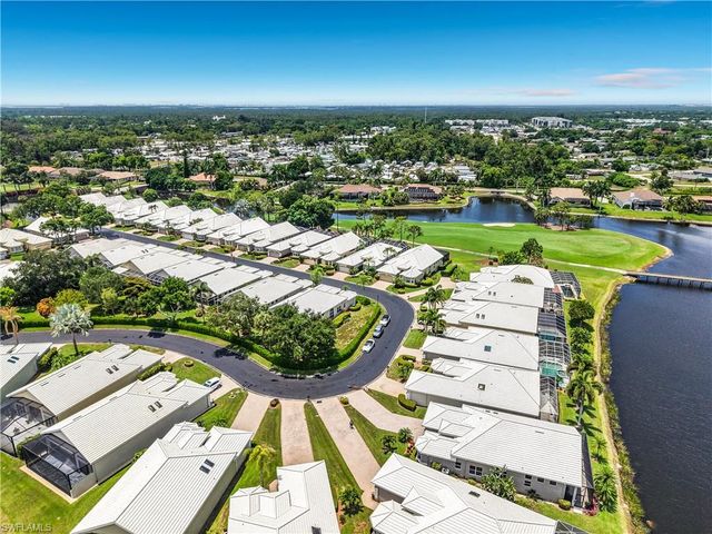 19372 Silver Oak DR, Estero, FL 33967