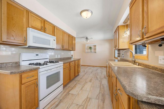 2189 Howard Court, Saint Paul, MN 55119