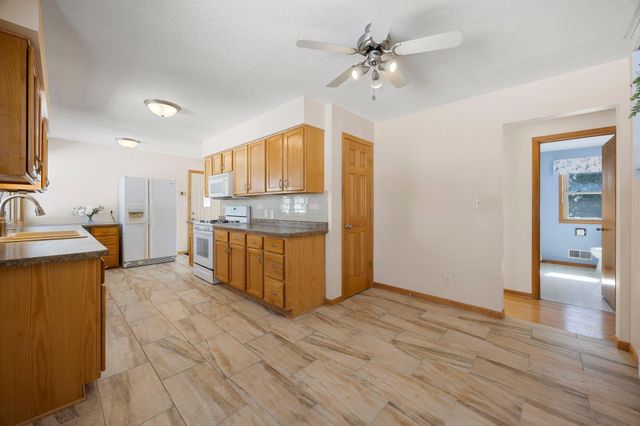 2189 Howard Court, Saint Paul, MN 55119