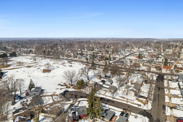 2189 Howard Court, Saint Paul, MN 55119