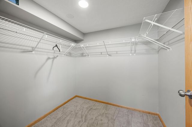 2189 Howard Court, Saint Paul, MN 55119