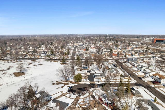 2189 Howard Court, Saint Paul, MN 55119