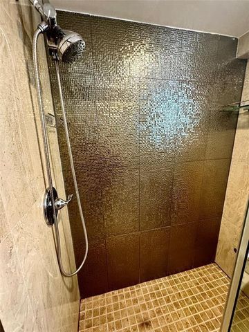 4311 Crystal Lake Drive 213, Deerfield Beach, FL 33064