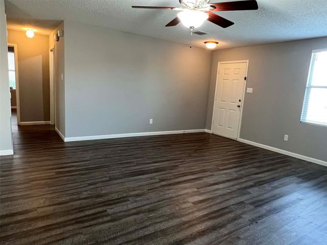 3849 Irish Setter Drive, Fort Worth, TX 76123