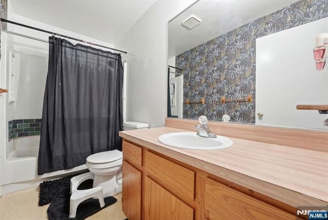 120 Carnegie Place, Vauxhall, NJ 07088