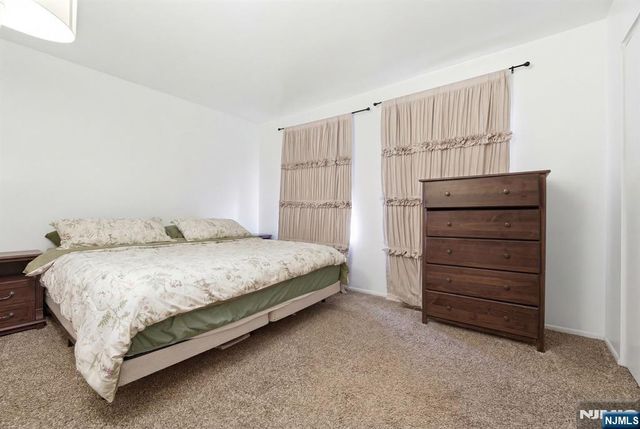 120 Carnegie Place, Vauxhall, NJ 07088