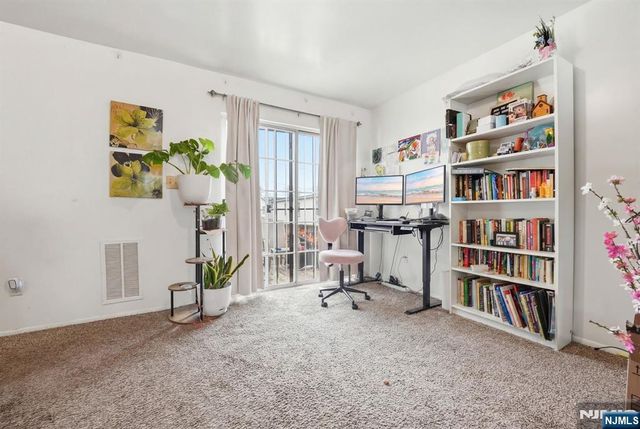 120 Carnegie Place, Vauxhall, NJ 07088