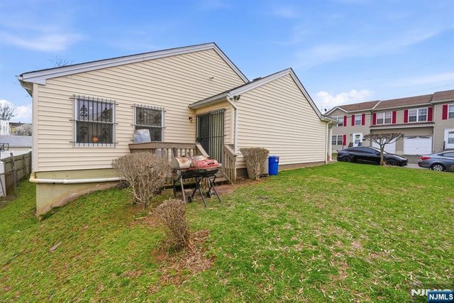 120 Carnegie Place, Vauxhall, NJ 07088