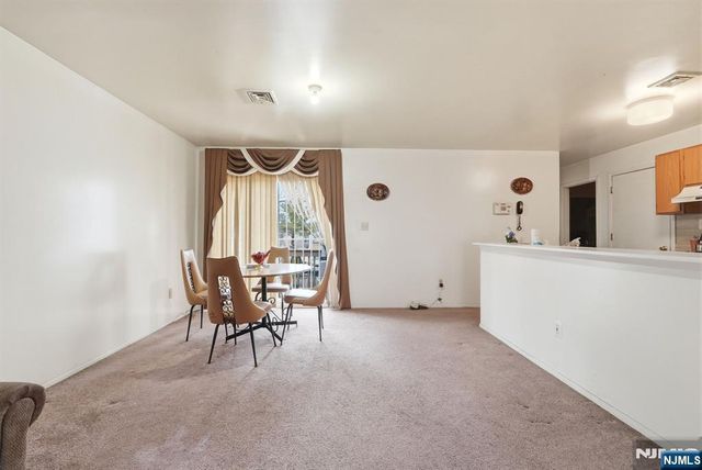 120 Carnegie Place, Vauxhall, NJ 07088