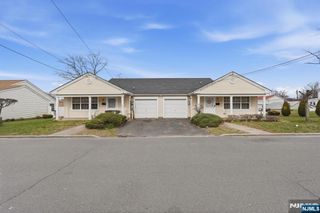 120 Carnegie Place, Vauxhall, NJ 07088