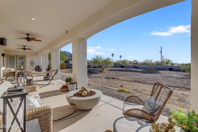 10028 S 27TH Avenue, Laveen, AZ 85339