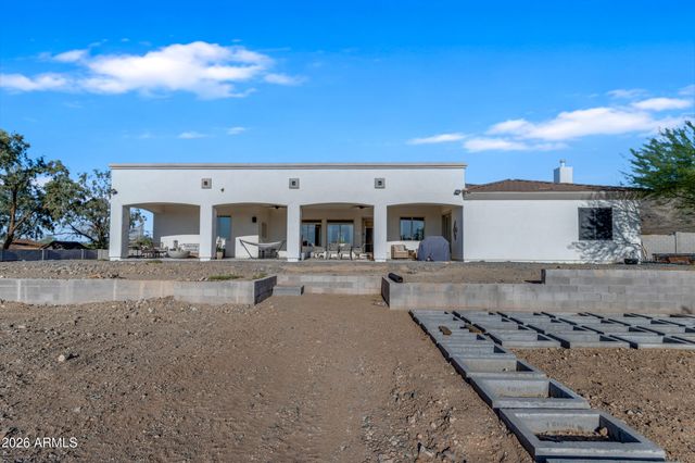 10028 S 27TH Avenue, Laveen, AZ 85339