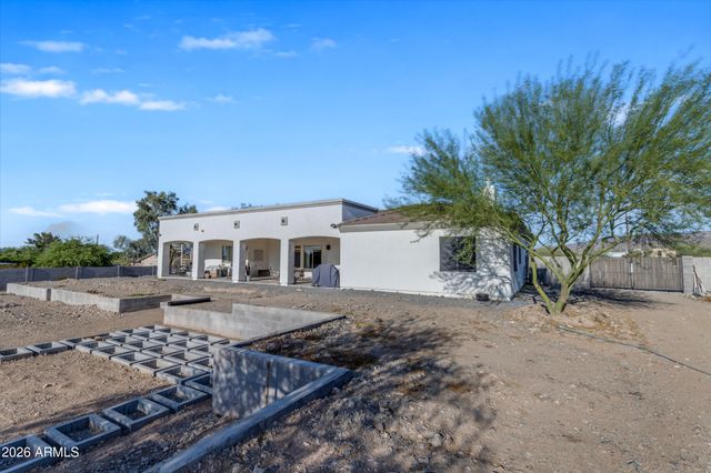 10028 S 27TH Avenue, Laveen, AZ 85339