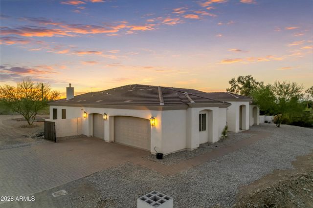 10028 S 27TH Avenue, Laveen, AZ 85339