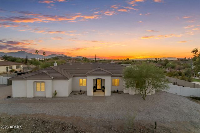 10028 S 27TH Avenue, Laveen, AZ 85339