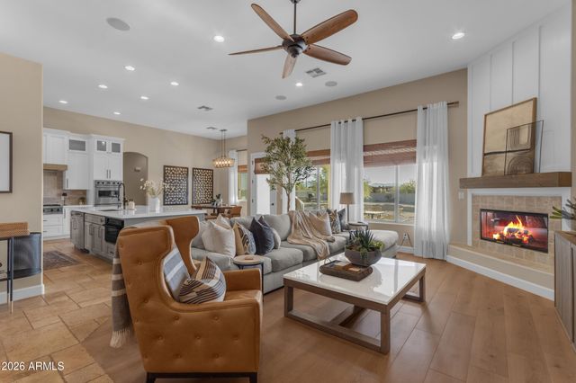 10028 S 27TH Avenue, Laveen, AZ 85339
